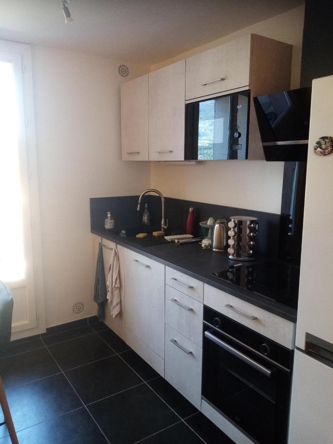 Kilian Campus Uga Apartment La Tronche  Ngoại thất bức ảnh